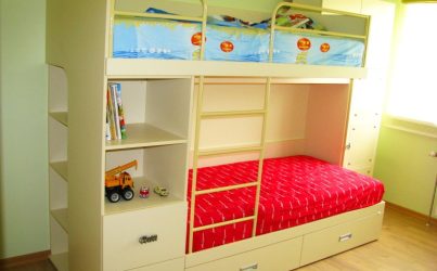 Двухъярусная кровать для детей с ящиками