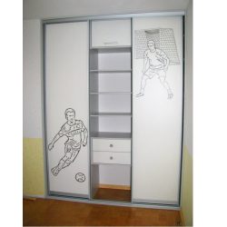 Шкаф купе в детскую комнату для мальчика встраиваемый