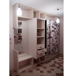 Набор мебели в прихожую шкаф купе, полки