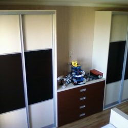 2 шкафа купе и комод на заказ