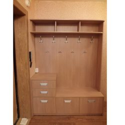 Тумба и вешалка для прихожей